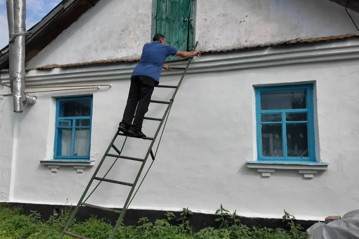 Від Бахмута до Хмельниччини: родина переселенців облаштовує нову оселю в селі