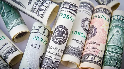 Інтервенції НБУ зросли на 8,1%: що це означає для курсу гривні