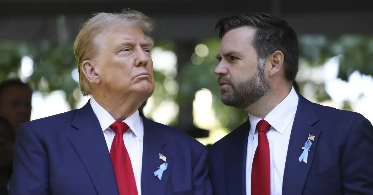 Хто насправді пише пости Трампа: зізнання Венса
