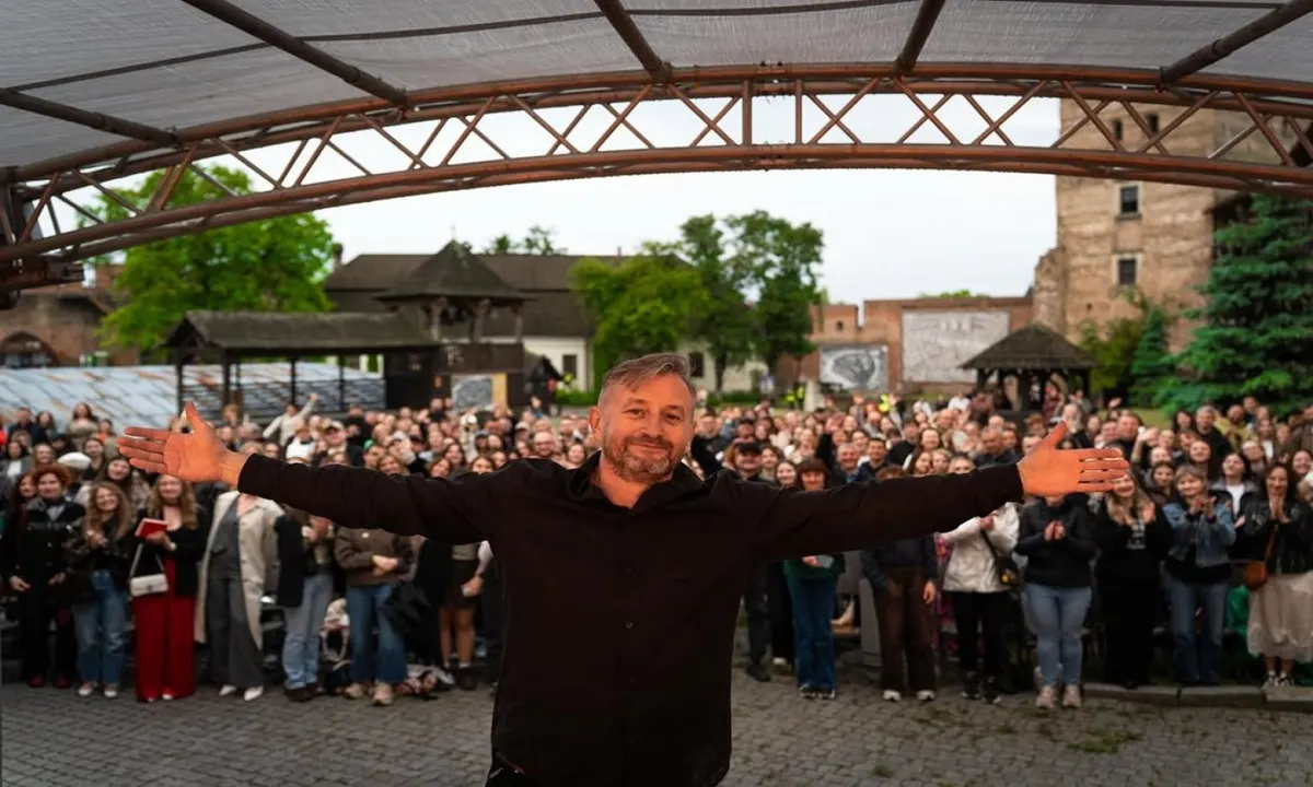 Сергій Жадан розповів про музичні смаки та колекцію вінілу