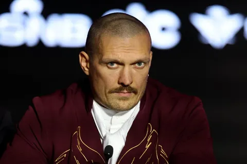 Усик надихнув ексчемпіона світу Енді Руїса повернутися в бокс